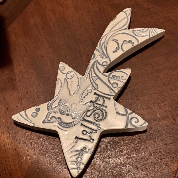 🎁 WISH Shooting Star Ceramic Wall Art Bluish Grey - Picture 3 of 4